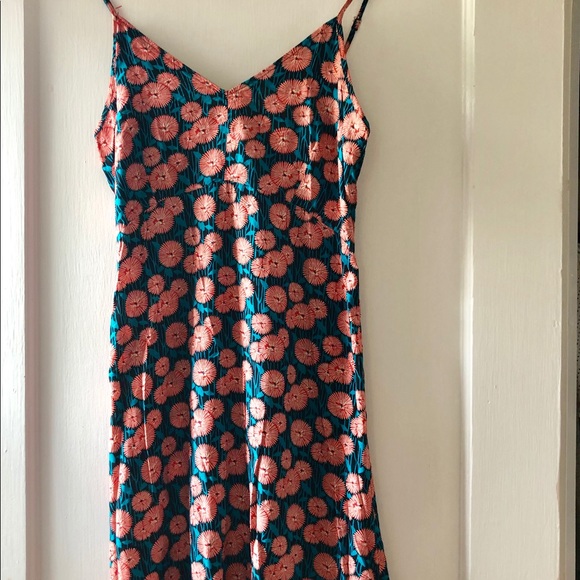 Croton Du Monde | Spaghetti Strap Floral Dress - Picture 2 of 7